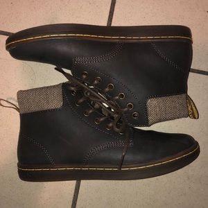 Brown leather dr martens